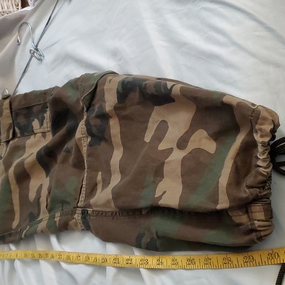 Rothco Camo Cargo Ultra Force 7 Pocket Pants. Tie Bottom with Dog Tag. Unisex - Picture 13 of 13
